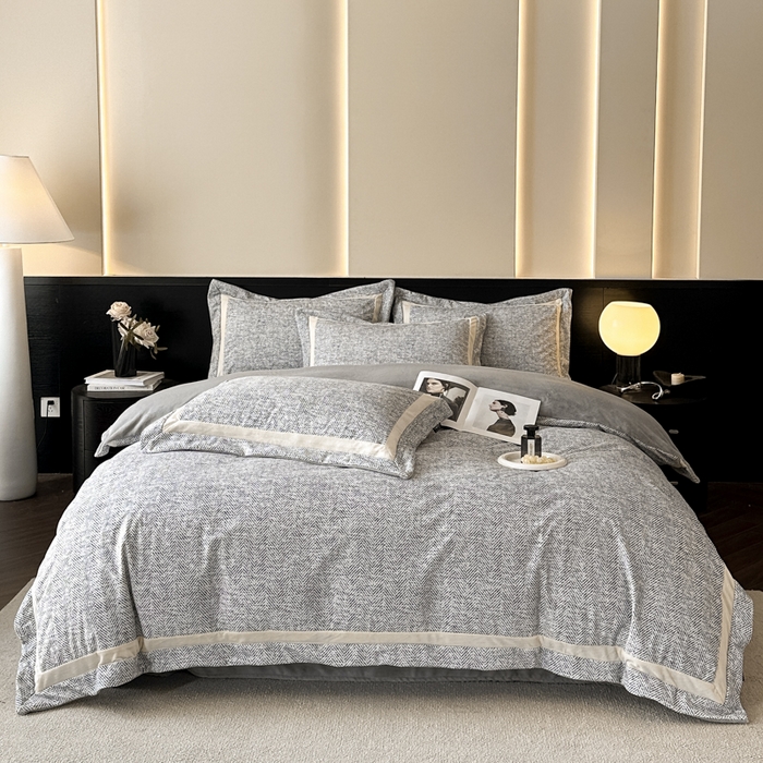 91家纺网 家纺一手货源 找家纺 （总）羽梦家纺 2025款数码印花全消光260克牛奶绒轻奢简约工艺款四件套