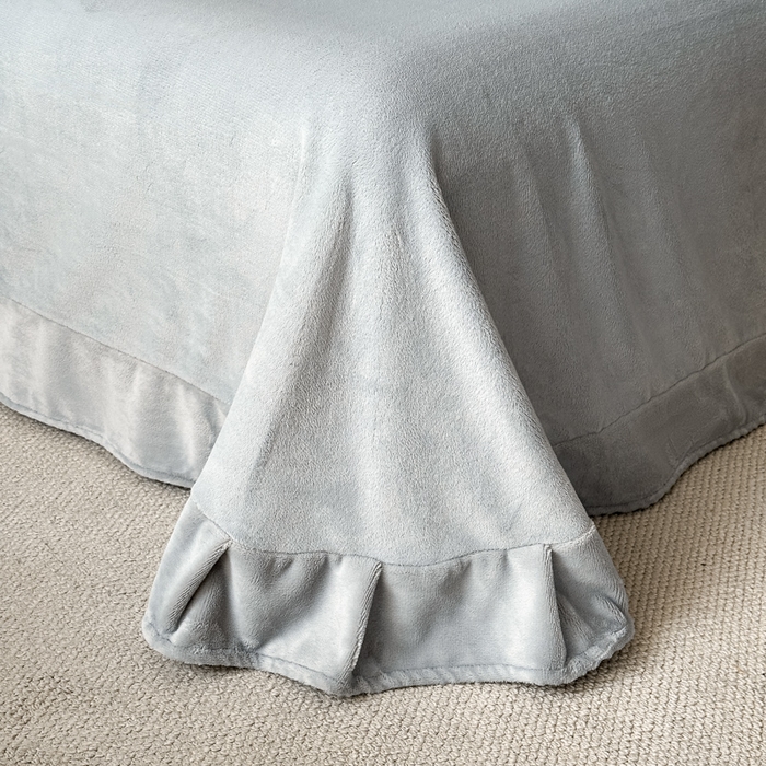 91家纺网 家纺一手货源 找家纺 羽梦家纺 2025款数码印花全消光260克牛奶绒轻奢简约工艺款四件套 数码-高级灰