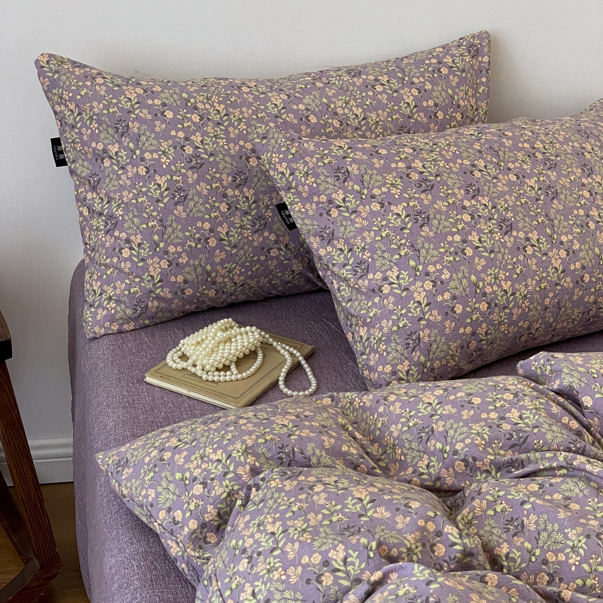 91家纺网 家纺一手货源 找家纺 梦纤绒 2025秋冬新款A类高克重亚麻复古诧季风原麻系列四件套 洛檀紫