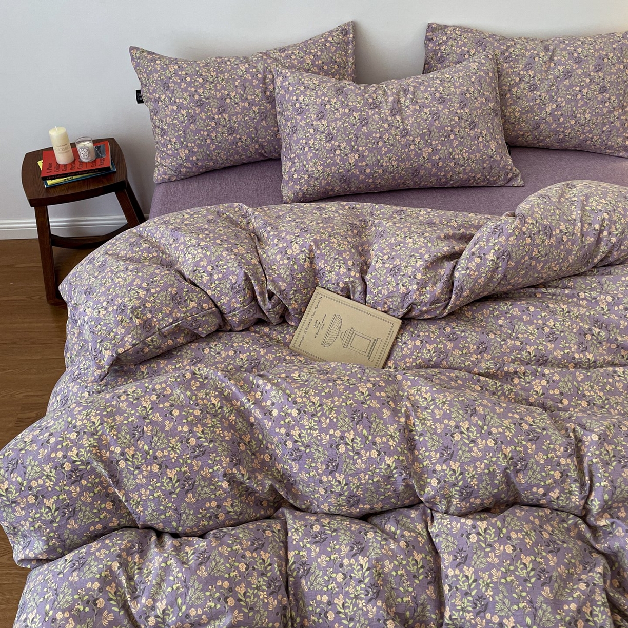 91家纺网 家纺一手货源 找家纺 梦纤绒 2025秋冬新款A类高克重亚麻复古诧季风原麻系列四件套 洛檀紫