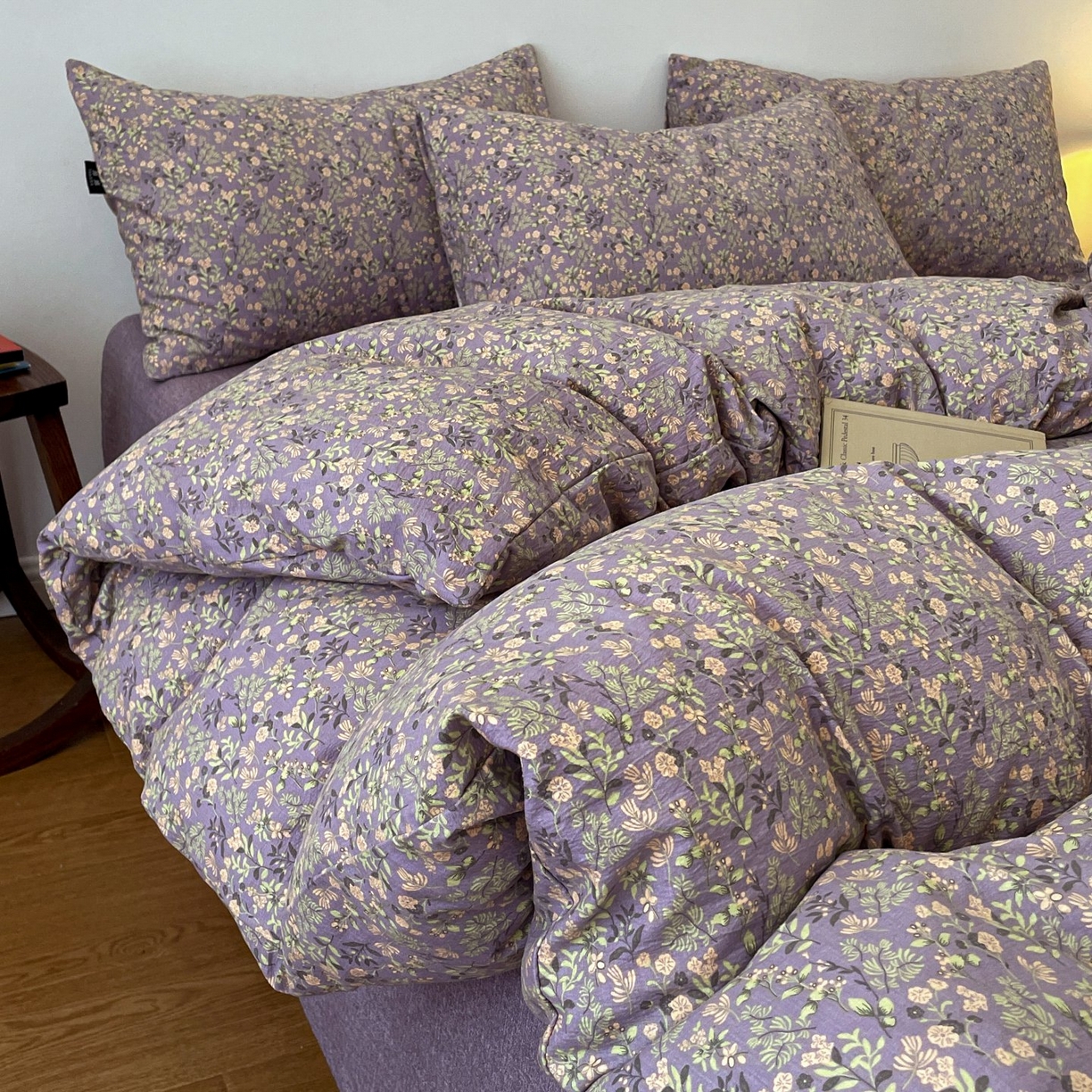 91家纺网 家纺一手货源 找家纺 梦纤绒 2025秋冬新款A类高克重亚麻复古诧季风原麻系列四件套 洛檀紫