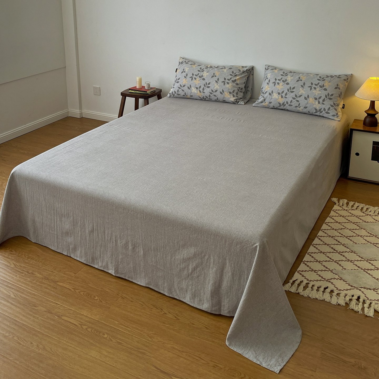 91家纺网 家纺一手货源 找家纺 梦纤绒 2025秋冬新款A类高克重亚麻复古诧季风原麻系列四件套 蔓叶兰