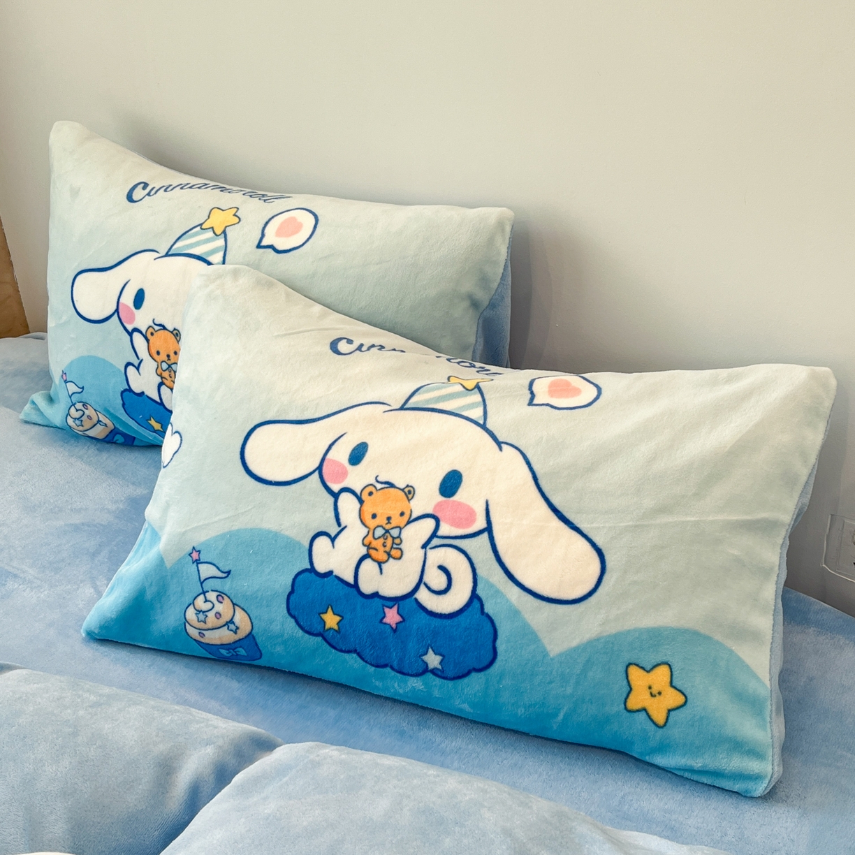 孩子王家纺 2025新款正版授权三丽鸥大版卡通牛奶绒系列单枕套 棉花糖大耳狗