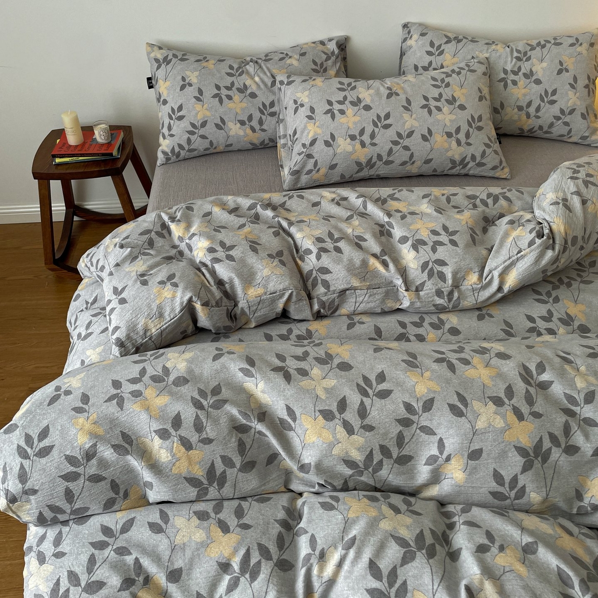 91家纺网 家纺一手货源 找家纺 梦纤绒 2025秋冬新款A类高克重亚麻复古诧季风原麻系列四件套 蔓叶兰