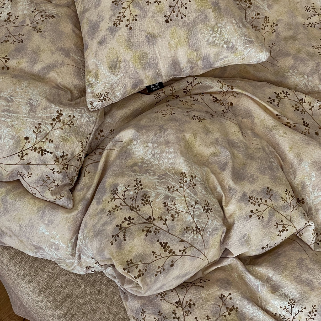 91家纺网 家纺一手货源 找家纺 梦纤绒 2025秋冬新款A类高克重亚麻复古诧季风原麻系列四件套 梦境