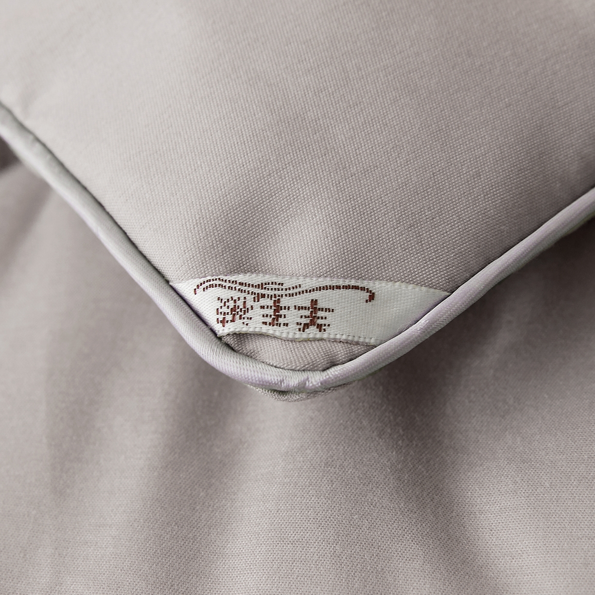 91家纺网 家纺一手货源 找家纺 帕芬鸟家纺 2025新款100%澳洲羊毛被（国） 优雅灰