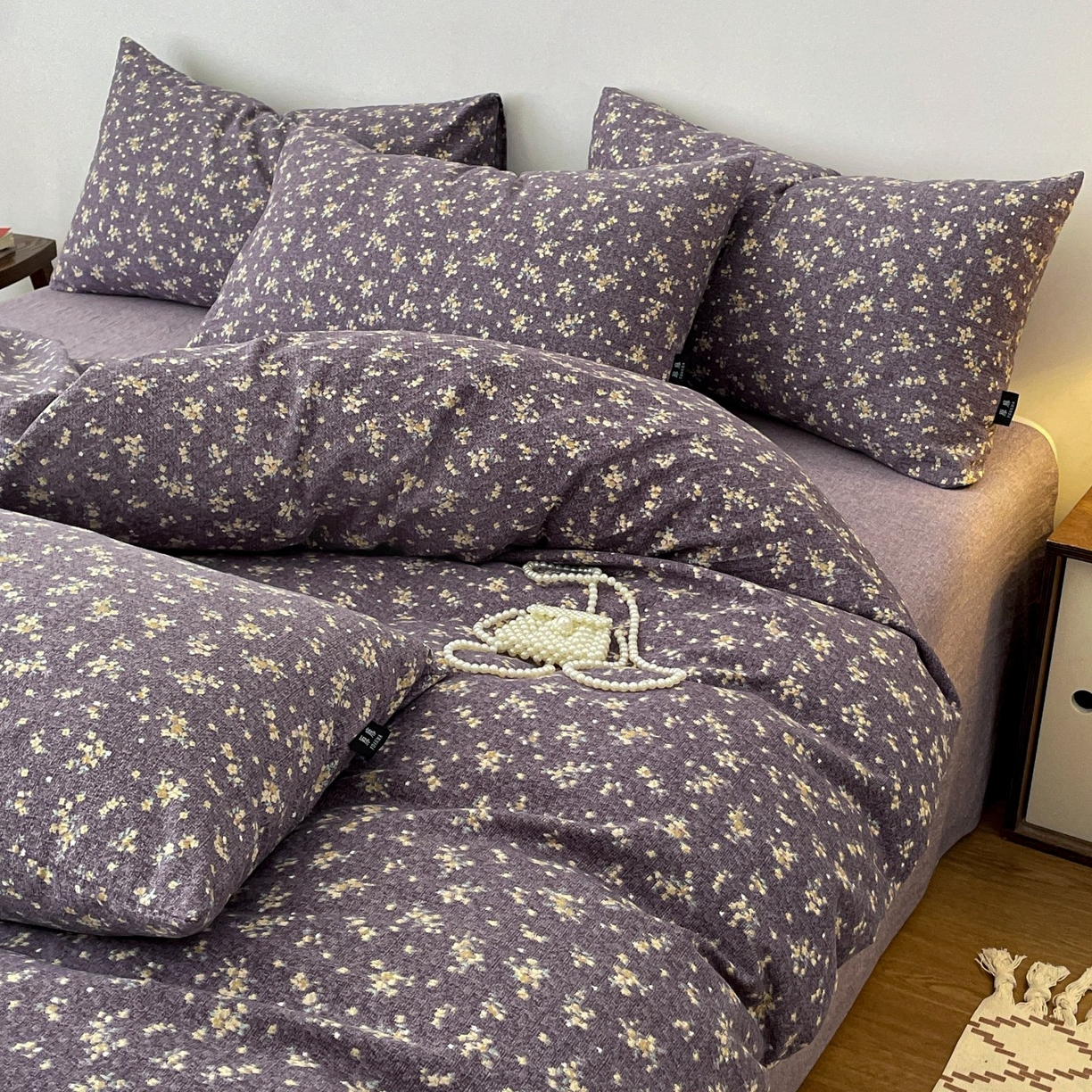 91家纺网 家纺一手货源 找家纺 梦纤绒 2025秋冬新款A类高克重亚麻复古诧季风原麻系列四件套 茉莉紫