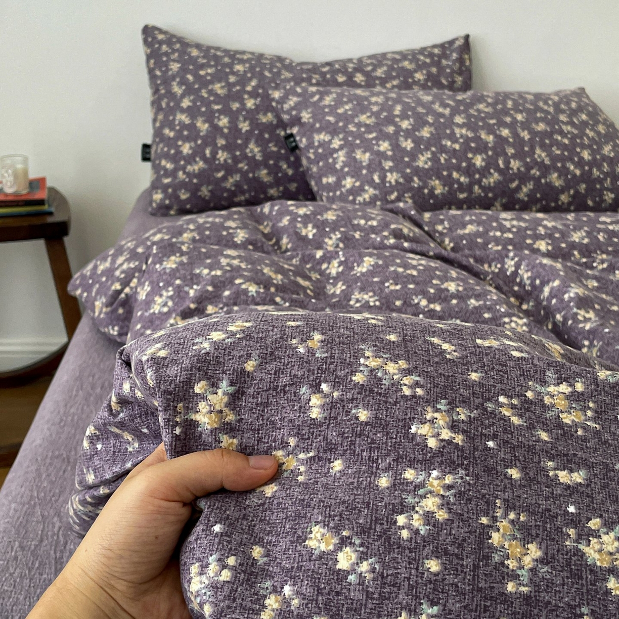 91家纺网 家纺一手货源 找家纺 梦纤绒 2025秋冬新款A类高克重亚麻复古诧季风原麻系列四件套 茉莉紫