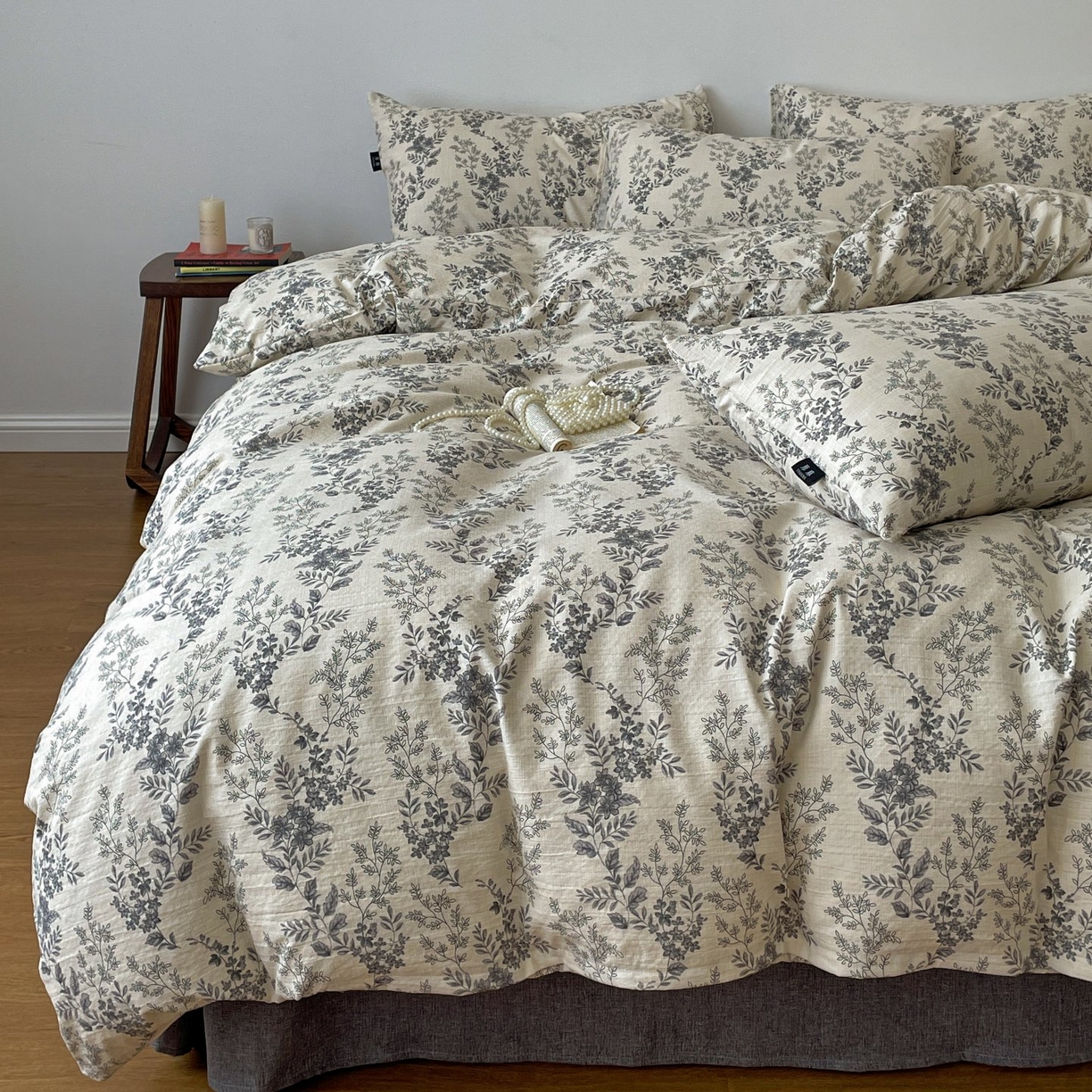 91家纺网 家纺一手货源 找家纺 梦纤绒 2025秋冬新款A类高克重亚麻复古诧季风原麻系列四件套 欧若拉