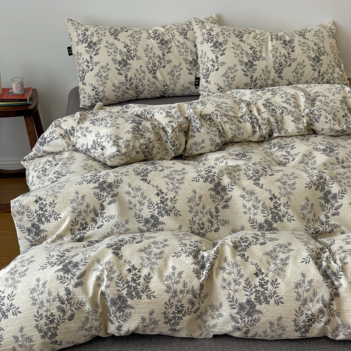 91家纺网 家纺一手货源 找家纺 梦纤绒 2025秋冬新款A类高克重亚麻复古诧季风原麻系列四件套 欧若拉