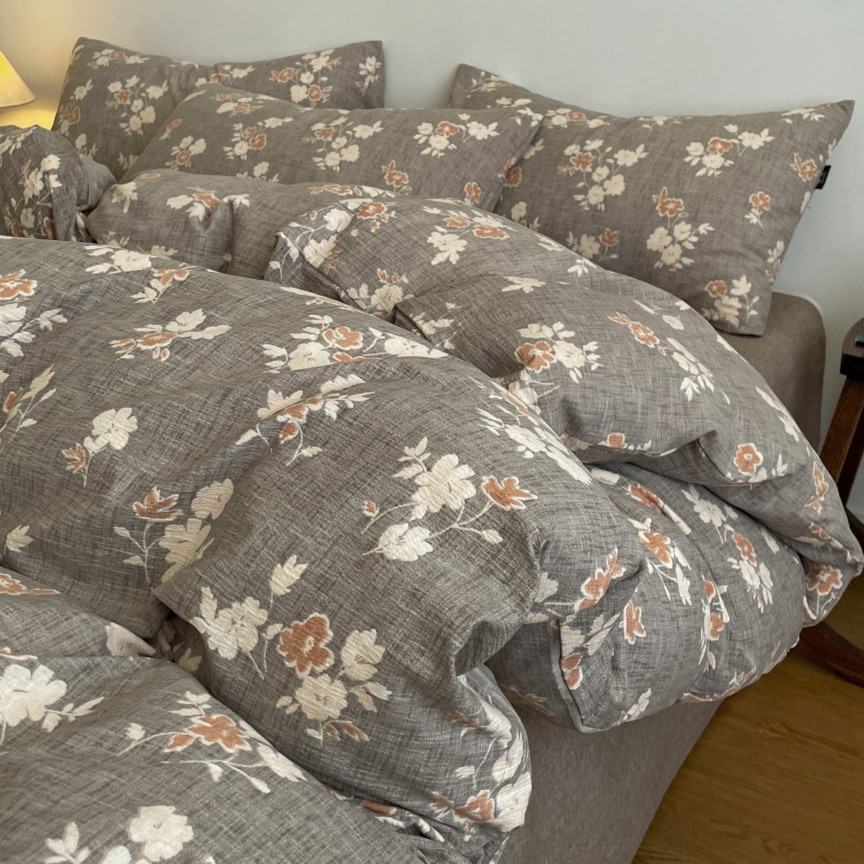 91家纺网 家纺一手货源 找家纺 梦纤绒 2025秋冬新款A类高克重亚麻复古诧季风原麻系列四件套 山居