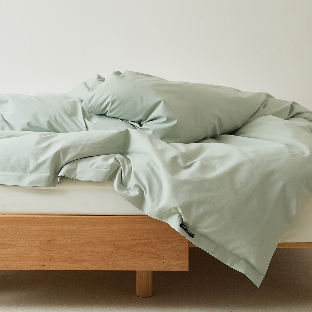 91家纺网 家纺一手货源 找家纺 EH家居 2025新款全棉磨毛纯色单被套-云栖系列 云栖-景蓝色