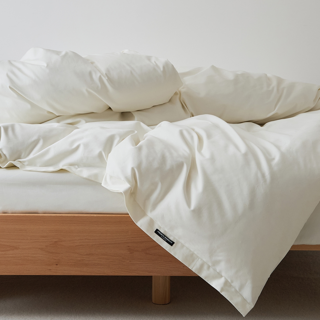 91家纺网 家纺一手货源 找家纺 EH家居 2025新款全棉磨毛纯色单被套-云栖系列 云栖-羽白