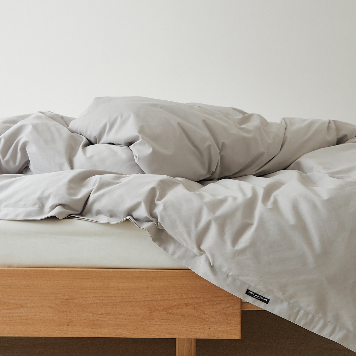 91家纺网 家纺一手货源 找家纺 EH家居 2025新款全棉磨毛纯色单被套-云栖系列 云栖-云灰色