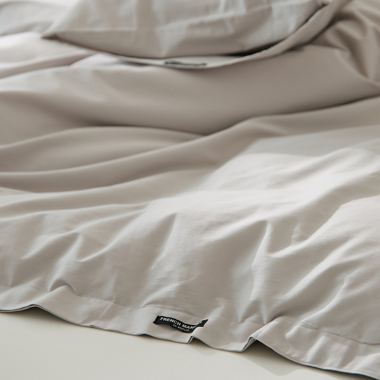 91家纺网 家纺一手货源 找家纺 EH家居 2025新款全棉磨毛纯色单被套-云栖系列 云栖-云灰色