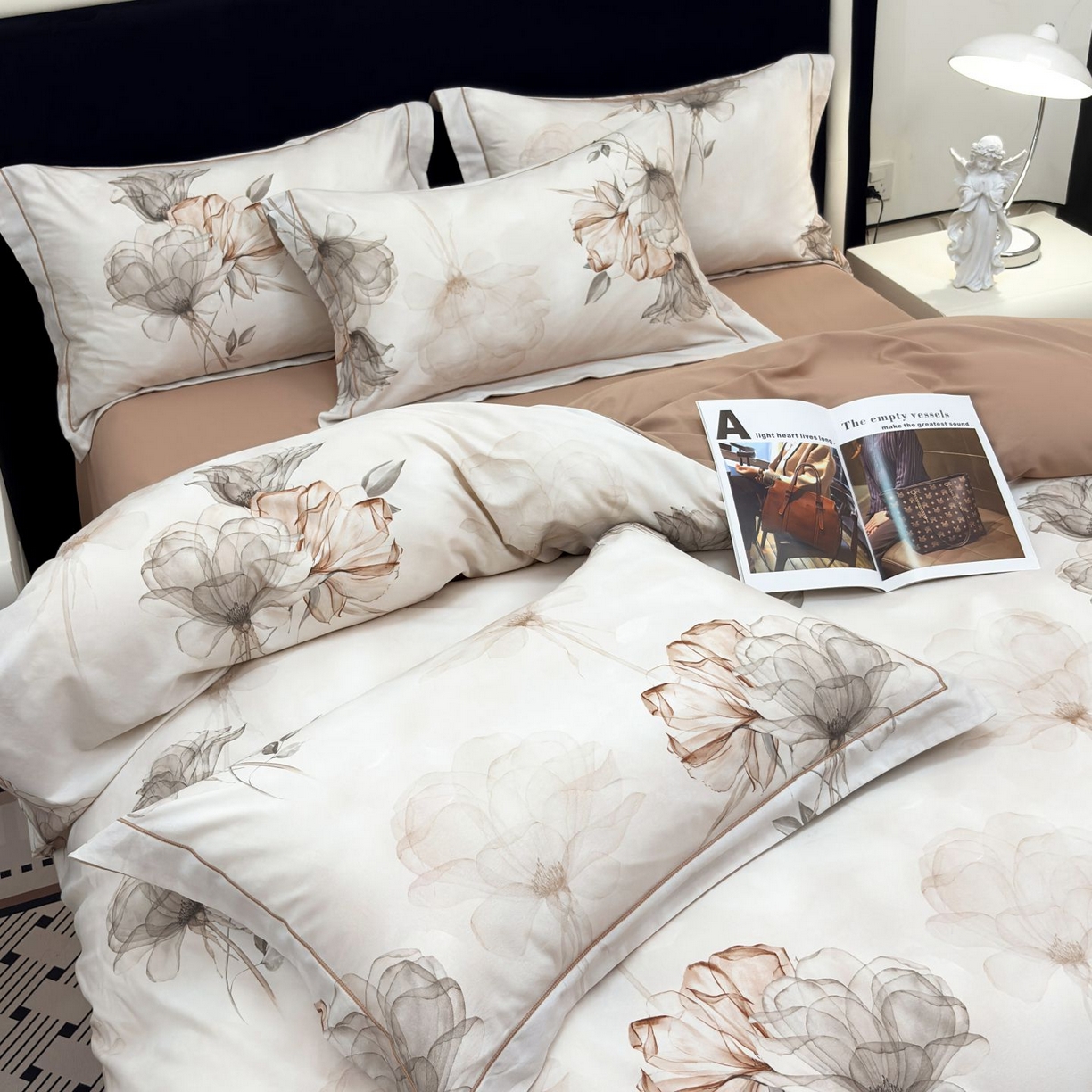 91家纺网 家纺一手货源 找家纺 未来家居 2025新款焕新南疆秋冬全棉加厚磨毛纯色印花四件套 悠然-咖