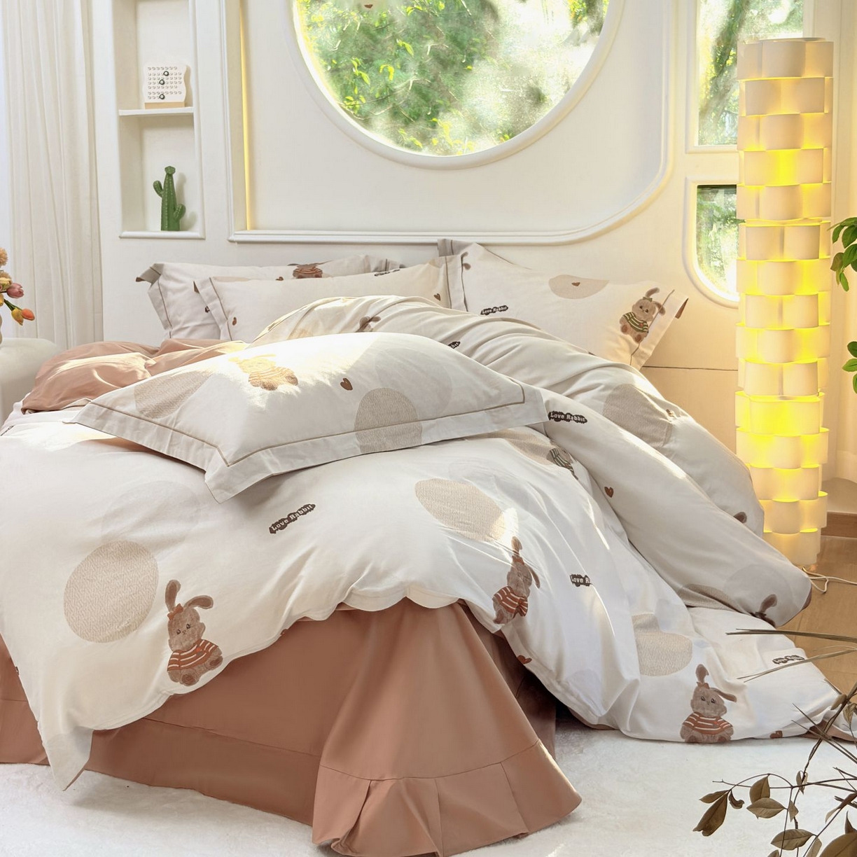 91家纺网 家纺一手货源 找家纺 未来家居 2025新款焕新南疆秋冬全棉加厚磨毛纯色印花四件套 彼得兔-米