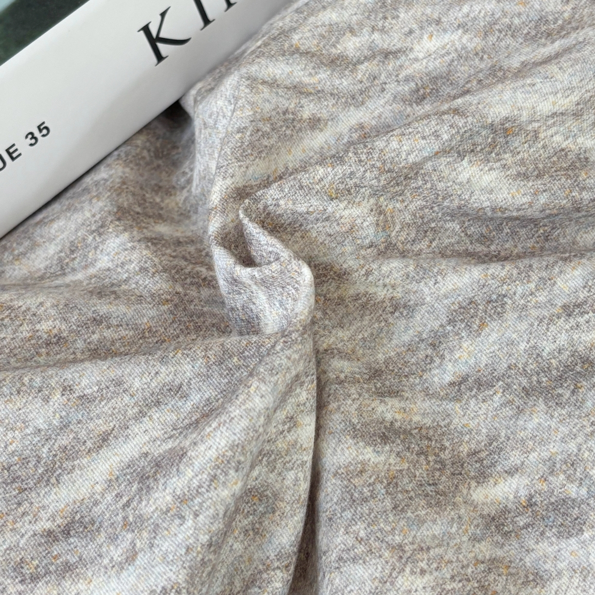 91家纺网 家纺一手货源 找家纺 嘉汀兰2025新款全棉臻品磨毛轻奢时尚秋冬加厚四件套-拼角款 星辰