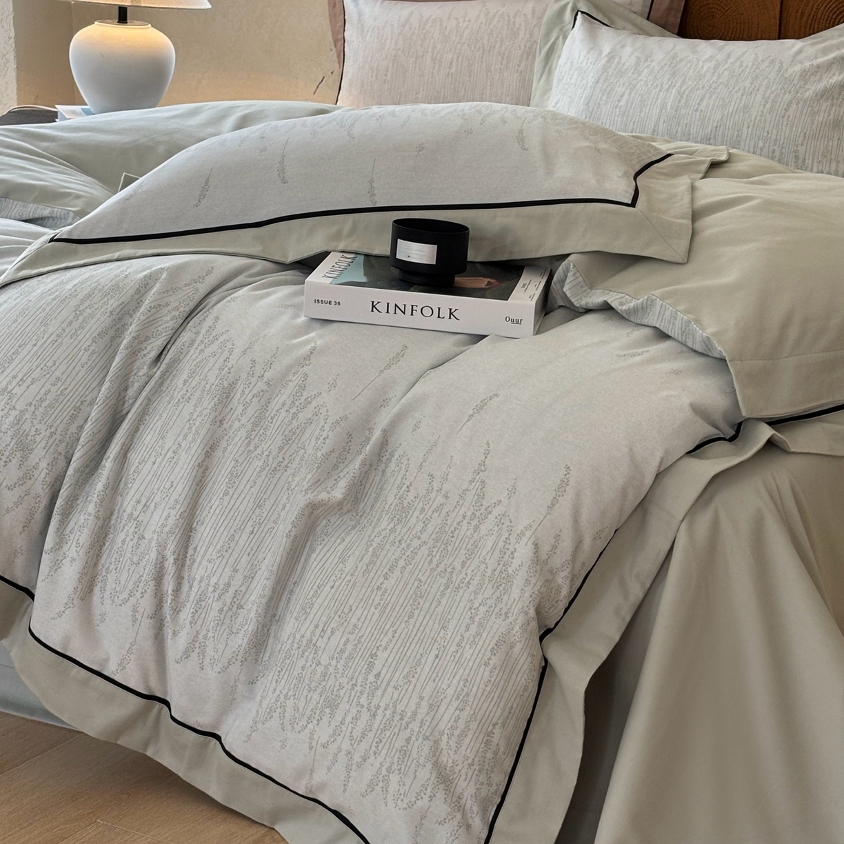 91家纺网 家纺一手货源 找家纺 嘉汀兰2025新款全棉臻品磨毛轻奢时尚秋冬加厚四件套-拼角款 长相依-草绿