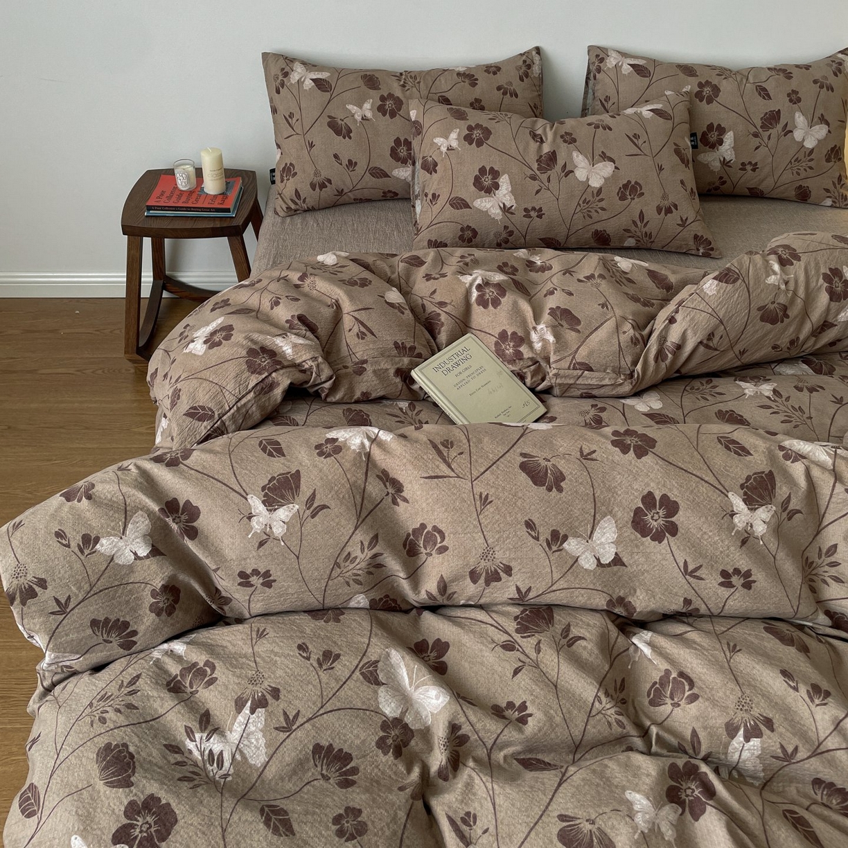 91家纺网 家纺一手货源 找家纺 梦纤绒 2025秋冬新款A类高克重亚麻复古诧季风原麻系列四件套 晓梦