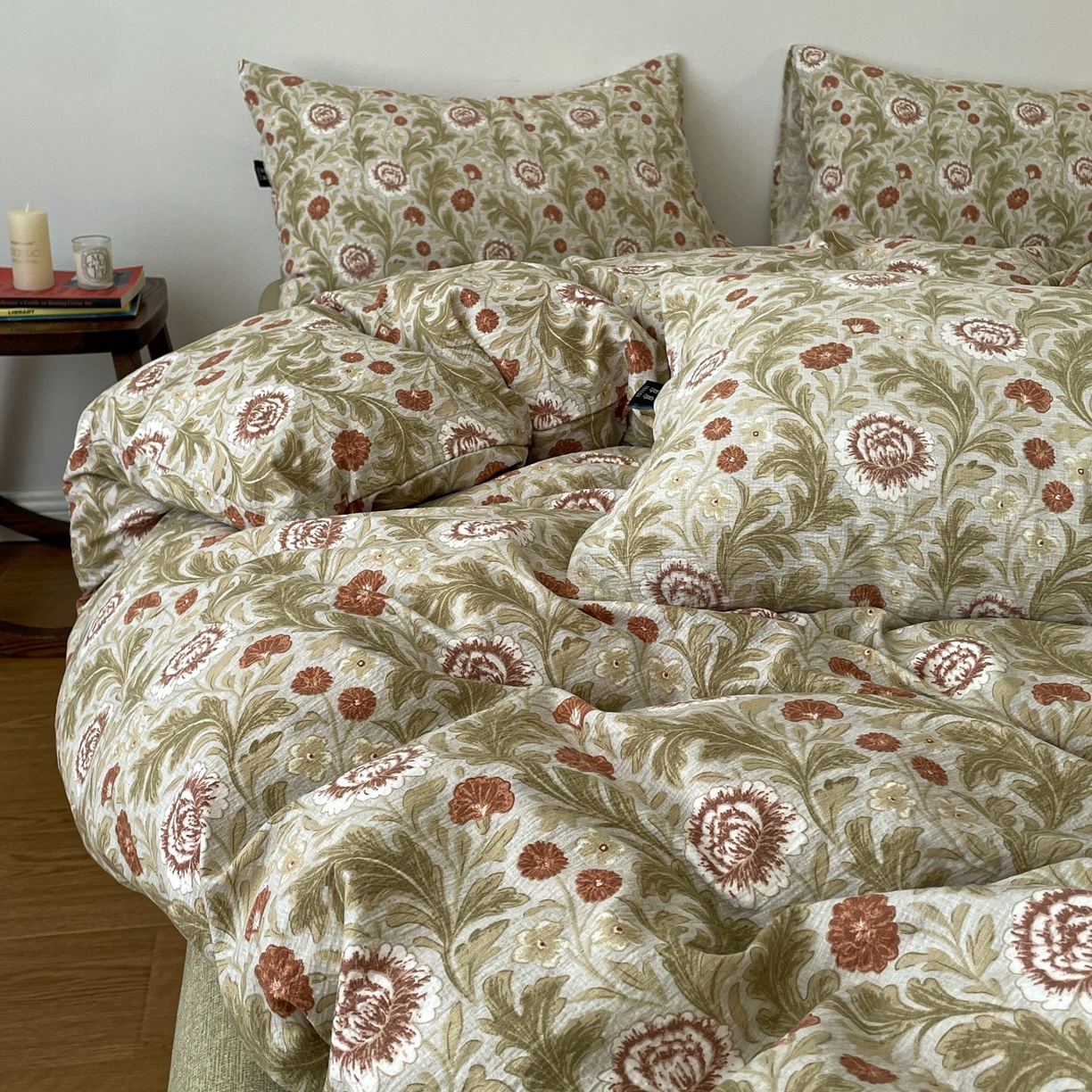 91家纺网 家纺一手货源 找家纺 梦纤绒 2025秋冬新款A类高克重亚麻复古诧季风原麻系列四件套 夜莺之歌