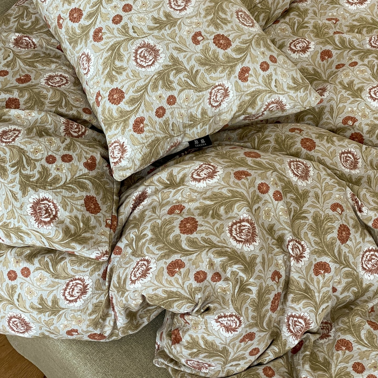 91家纺网 家纺一手货源 找家纺 梦纤绒 2025秋冬新款A类高克重亚麻复古诧季风原麻系列四件套 夜莺之歌