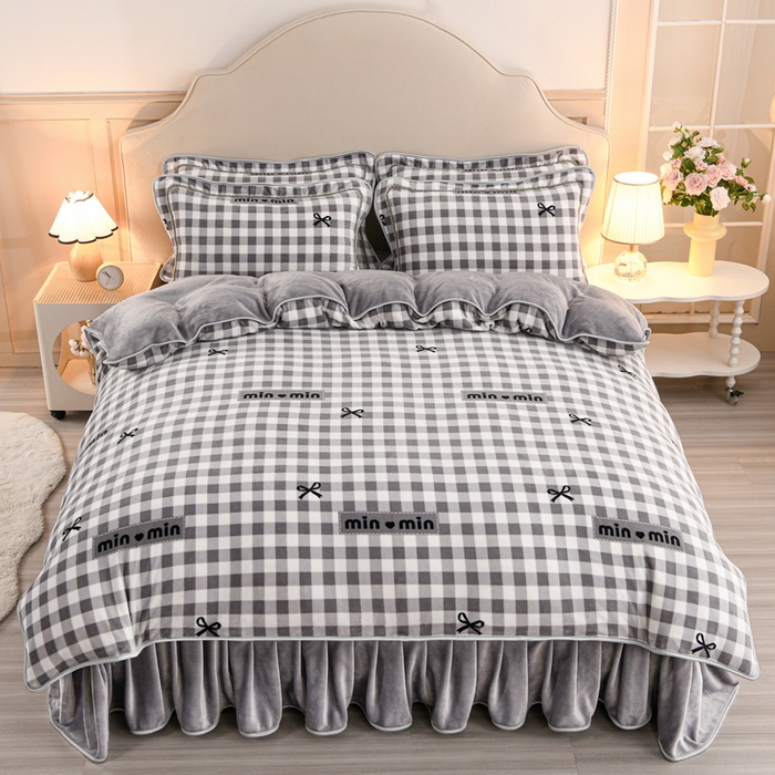 91家纺网 家纺一手货源 找家纺 羽梦2025新款8.5斤牛奶法莱绒金貂法兰绒四件套直播爆款蝴蝶恋-灰