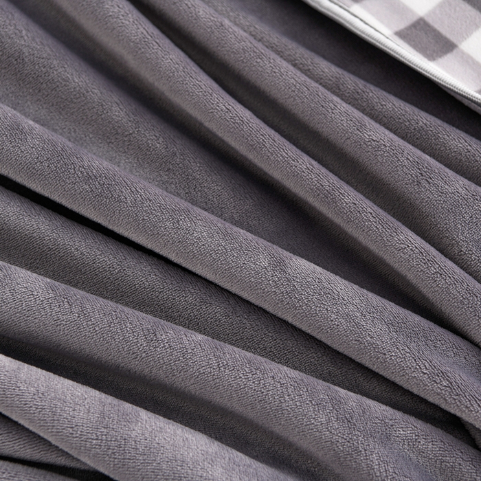 91家纺网 家纺一手货源 找家纺 羽梦2025新款8.5斤牛奶法莱绒金貂法兰绒四件套直播爆款蝴蝶恋-灰