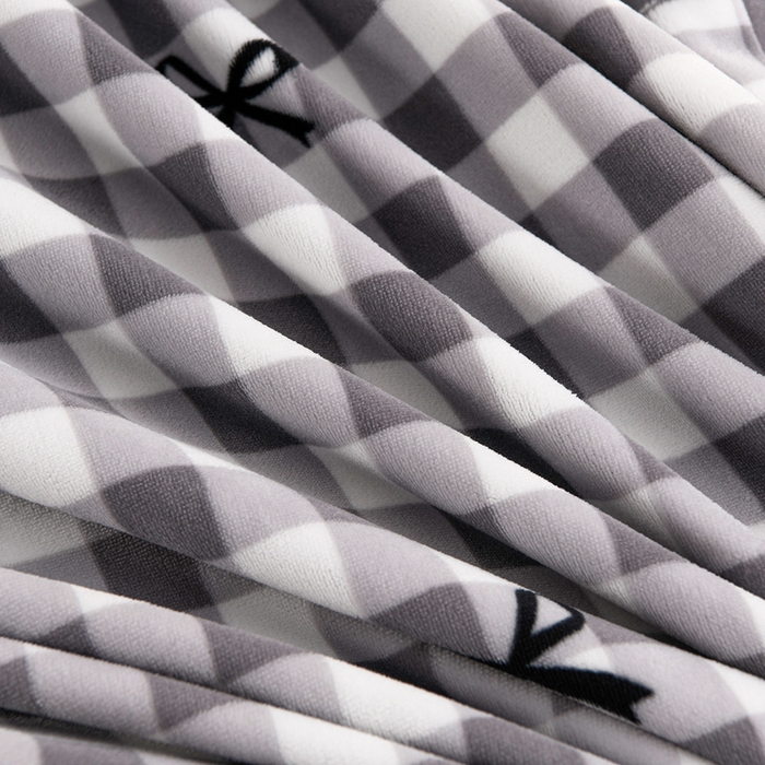 91家纺网 家纺一手货源 找家纺 羽梦2025新款8.5斤牛奶法莱绒金貂法兰绒四件套直播爆款蝴蝶恋-灰