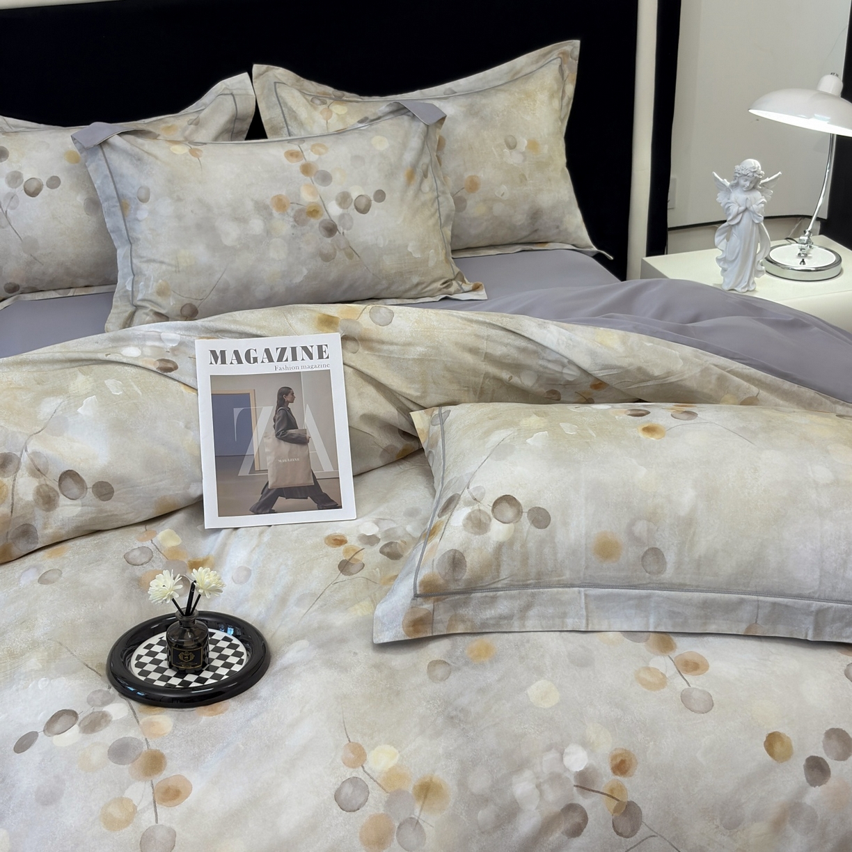 91家纺网 家纺一手货源 找家纺 未来家居 2025新款焕新南疆秋冬全棉加厚磨毛纯色印花四件套 知薇-灰