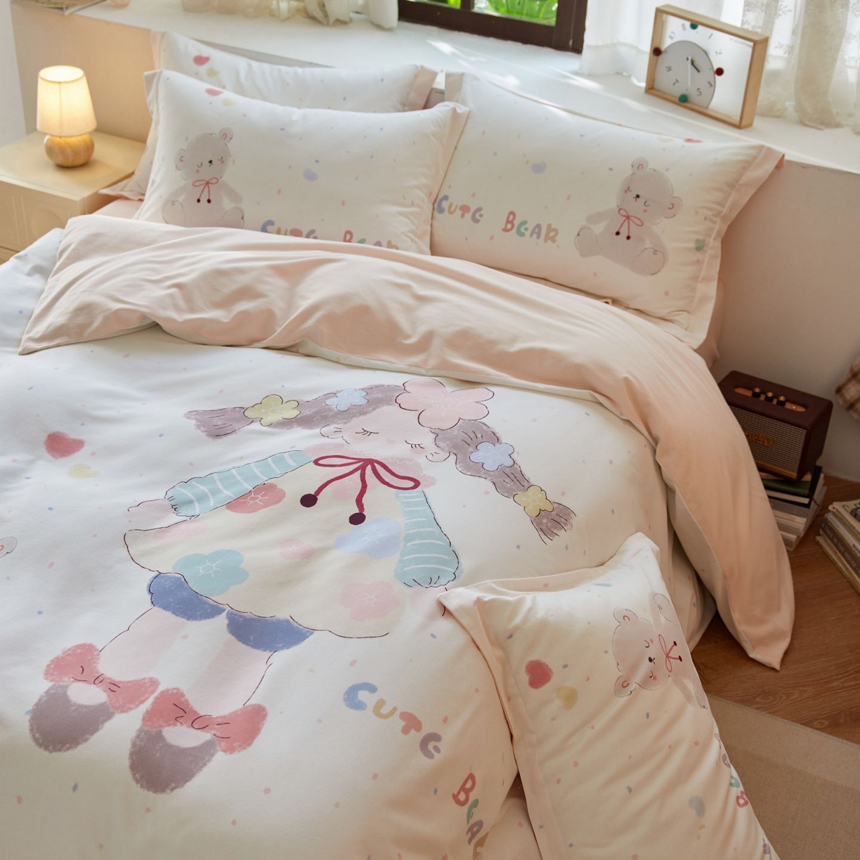 91家纺网 家纺一手货源 找家纺 未来家居 2025新款焕新南疆秋冬全棉加厚磨毛纯色印花四件套 可爱哆米