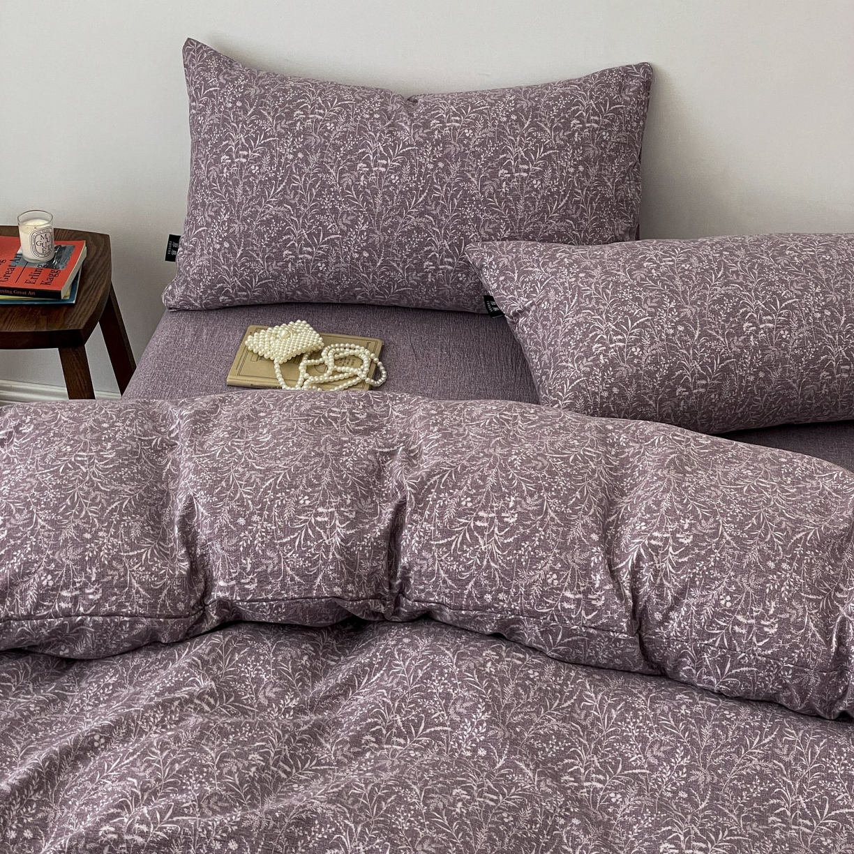 91家纺网 家纺一手货源 找家纺 梦纤绒 2025秋冬新款A类高克重亚麻复古诧季风原麻系列四件套 鸢尾紫