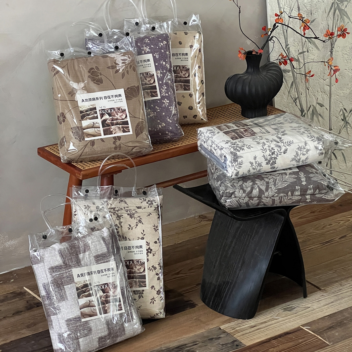 91家纺网 家纺一手货源 找家纺 梦纤绒 2025秋冬新款A类高克重亚麻复古诧季风原麻系列四件套 包装图（仅展示）