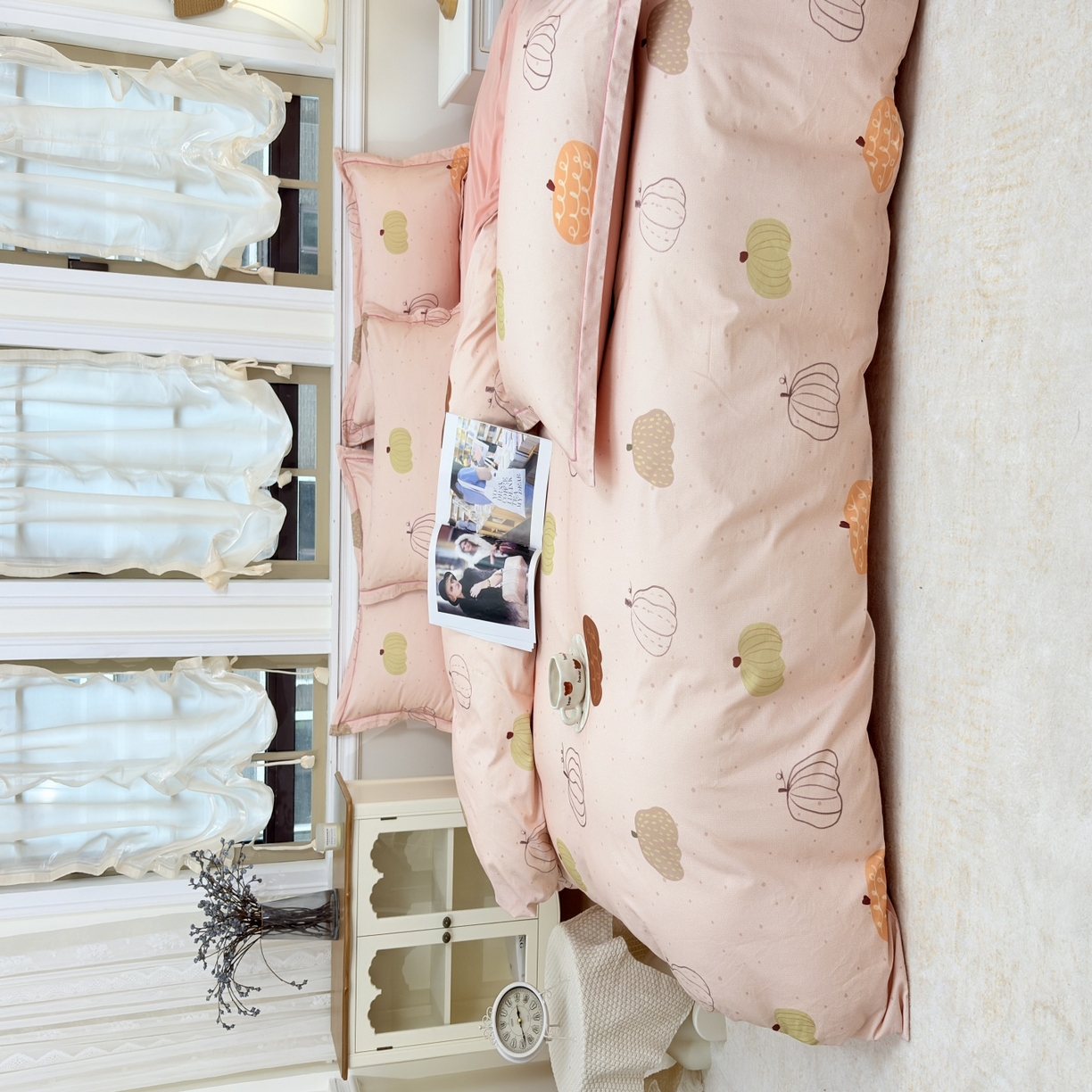 91家纺网 家纺一手货源 找家纺 未来家居 2025新款焕新南疆秋冬全棉加厚磨毛纯色印花四件套 南瓜派-粉