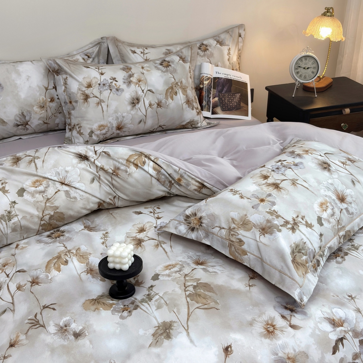 91家纺网 家纺一手货源 找家纺 未来家居 2025新款焕新南疆秋冬全棉加厚磨毛纯色印花四件套 春晓-咖