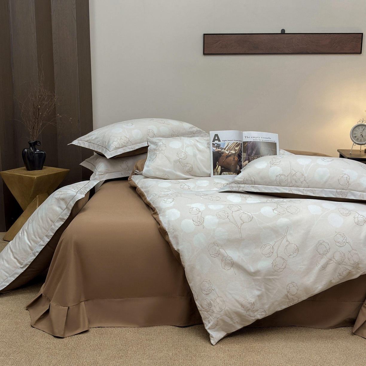 91家纺网 家纺一手货源 找家纺 未来家居 2025新款焕新南疆秋冬全棉加厚磨毛纯色印花四件套 情意绵绵-咖