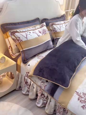 91家纺网 家纺一手货源 找家纺 羽梦2025新款8.5斤牛奶法莱绒金貂法兰绒四件套直播爆款雁南归