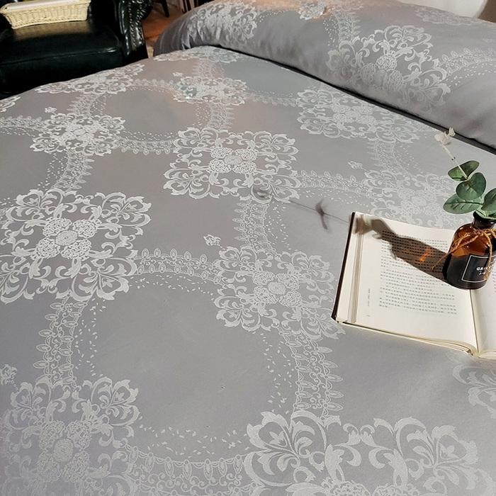 91家纺网 家纺一手货源 找家纺 金同成家纺 2025新款蚕丝被保暖被春秋冬季被子学生季婚庆拉链子母被被子被芯 自由灰