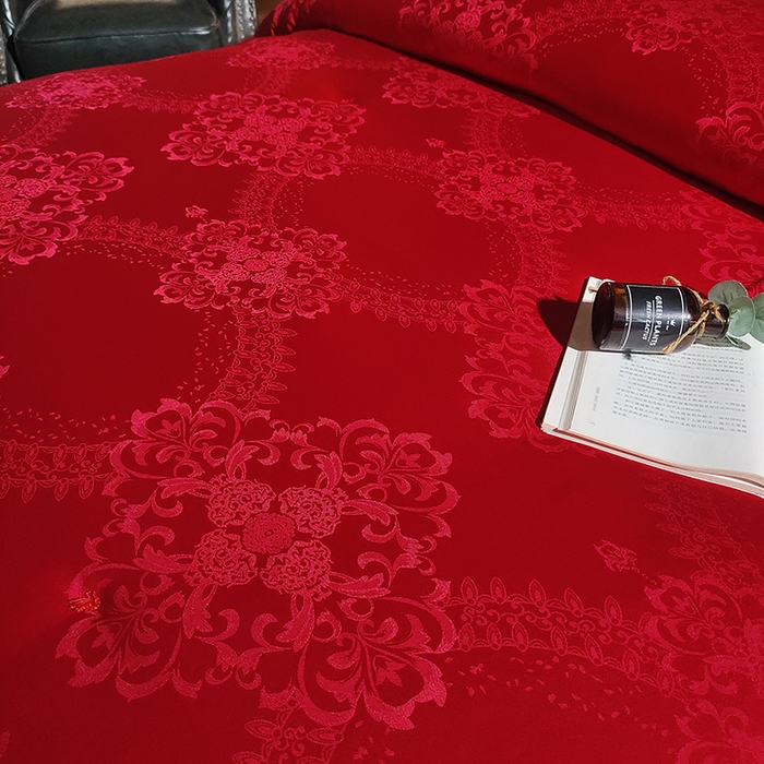 91家纺网 家纺一手货源 找家纺 金同成家纺 2025新款蚕丝被保暖被春秋冬季被子学生季婚庆拉链子母被被子被芯 中国红