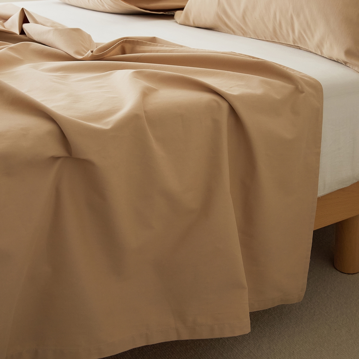 91家纺网 家纺一手货源 找家纺 EH家居 2025新款全棉磨毛纯色单床单-云栖系列 布丁咖