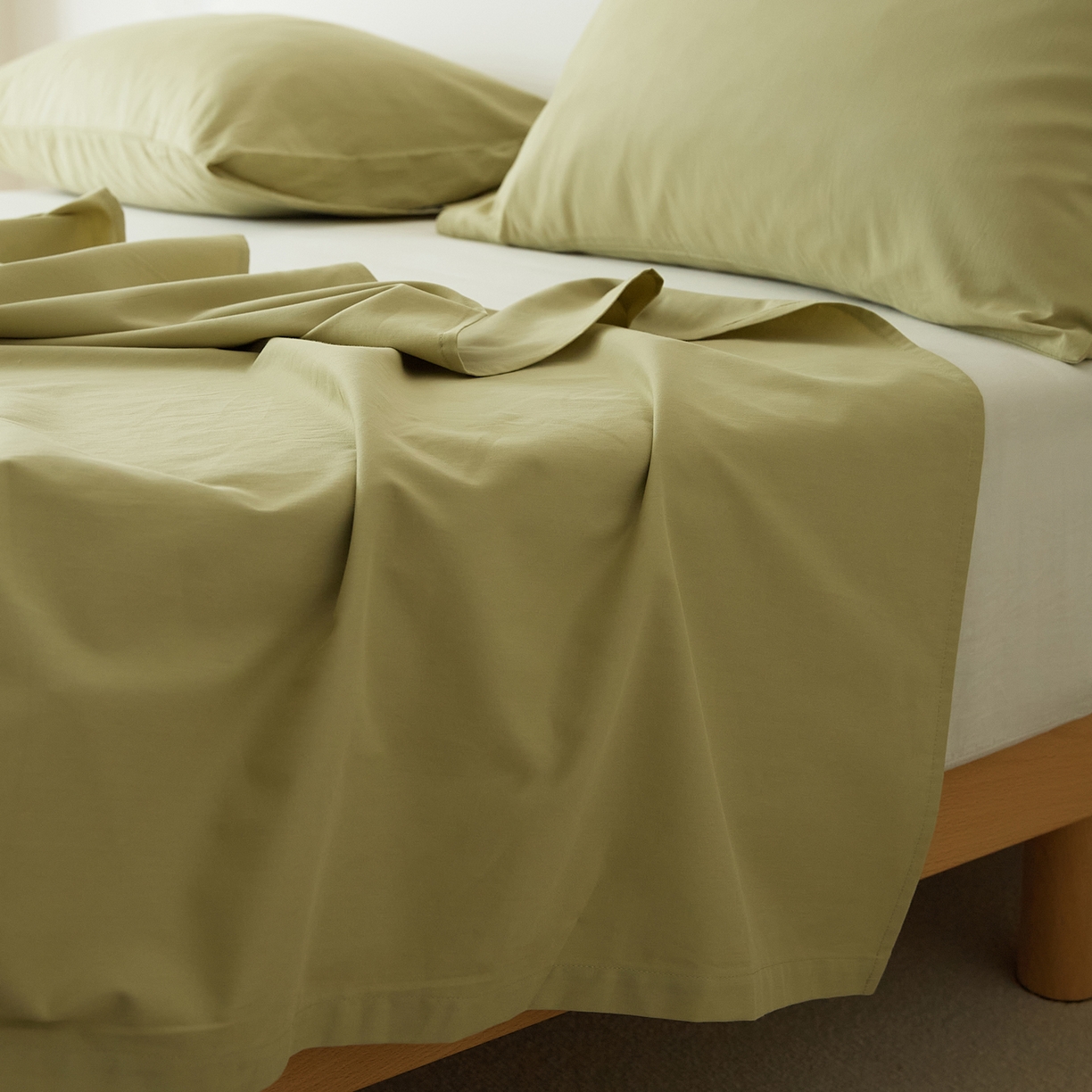 91家纺网 家纺一手货源 找家纺 EH家居 2025新款全棉磨毛纯色单床单-云栖系列 苍葭青