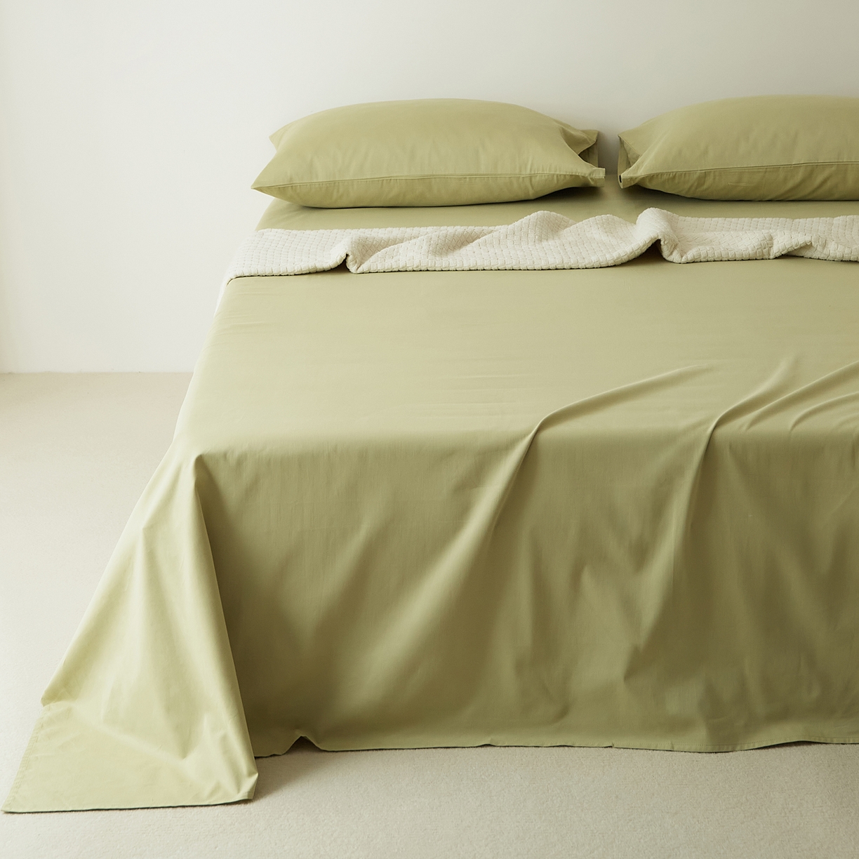 91家纺网 家纺一手货源 找家纺 EH家居 2025新款全棉磨毛纯色单床单-云栖系列 苍葭青