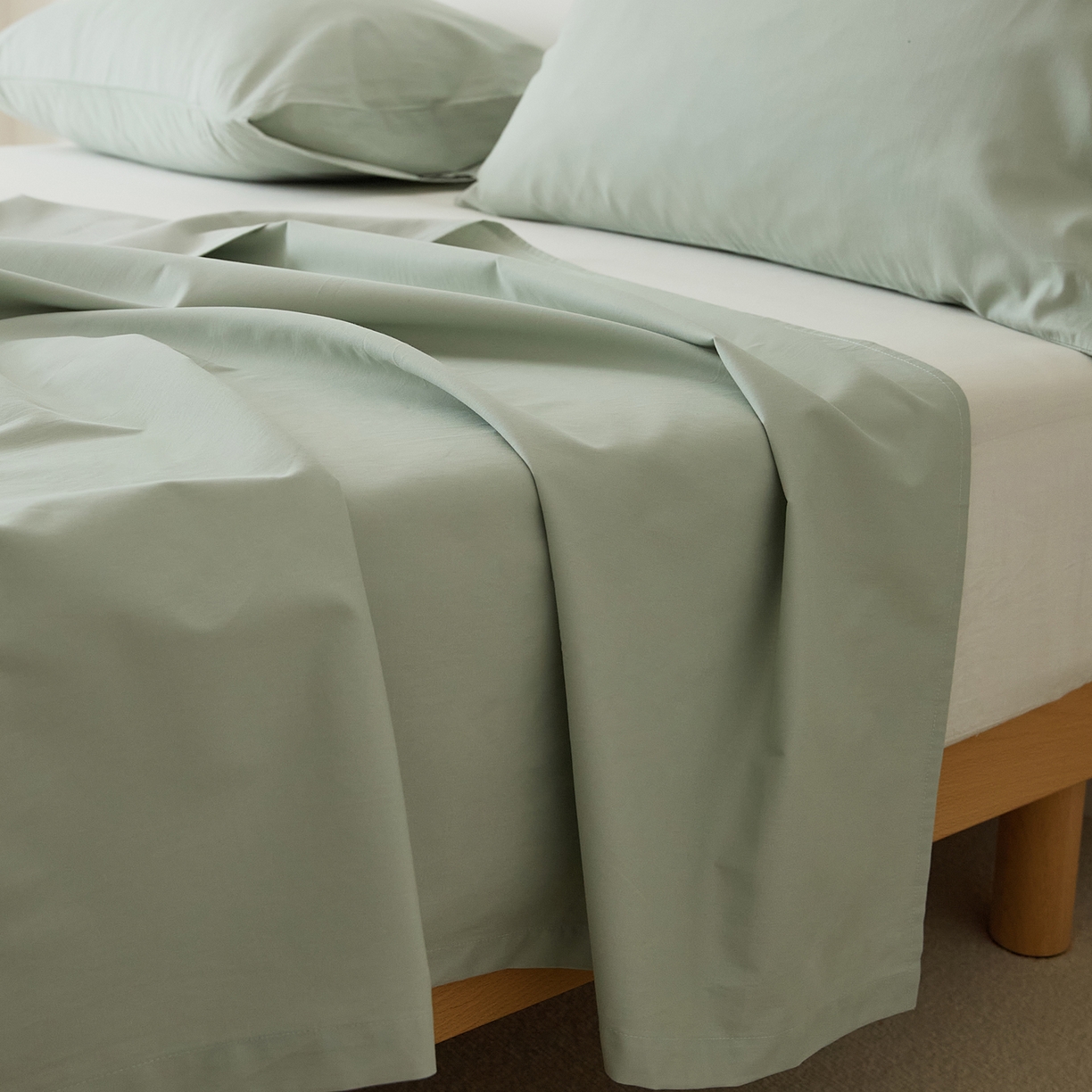 91家纺网 家纺一手货源 找家纺 EH家居 2025新款全棉磨毛纯色单床单-云栖系列 景蓝色