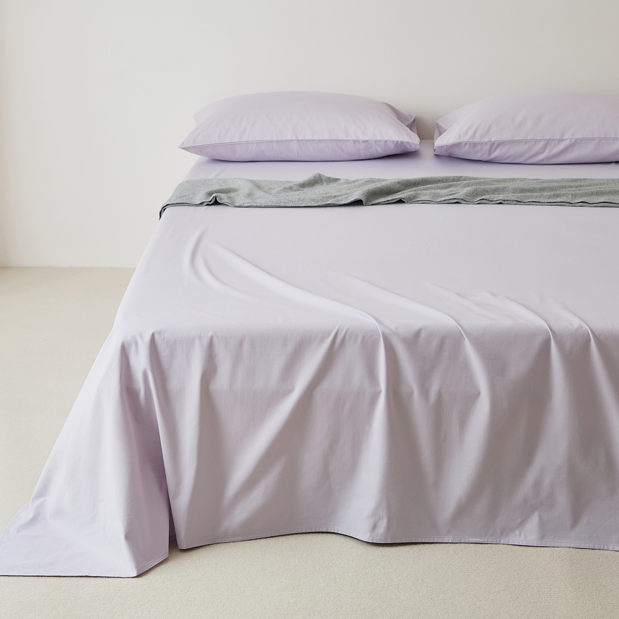 91家纺网 家纺一手货源 找家纺 EH家居 2025新款全棉磨毛纯色单床单-云栖系列 兰冰紫