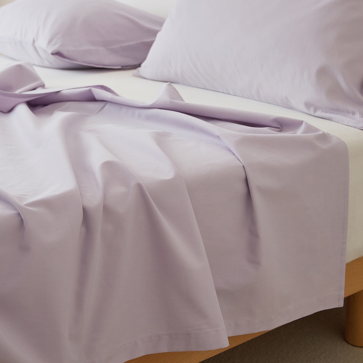 91家纺网 家纺一手货源 找家纺 EH家居 2025新款全棉磨毛纯色单床单-云栖系列 兰冰紫