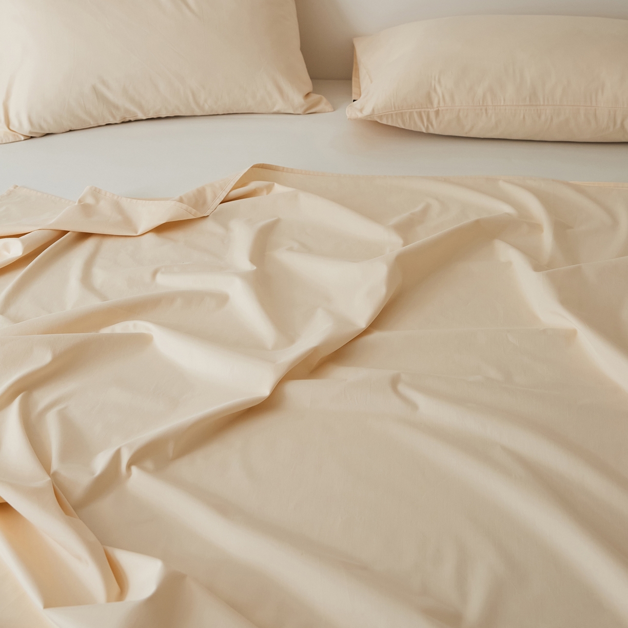 91家纺网 家纺一手货源 找家纺 EH家居 2025新款全棉磨毛纯色单床单-云栖系列 梨落