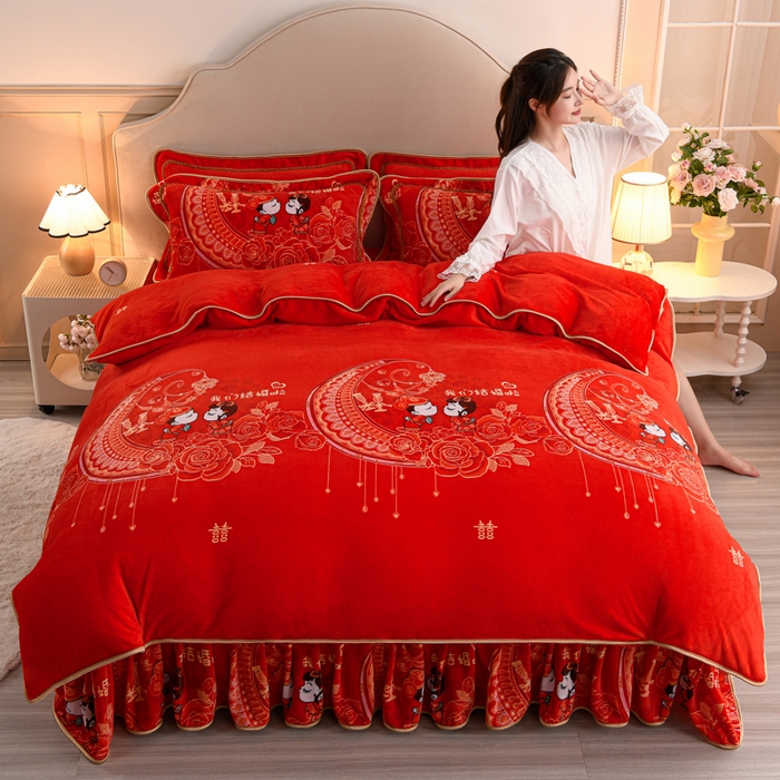 91家纺网 家纺一手货源 找家纺 羽梦2025新款8.5斤牛奶法莱绒金貂法兰绒四件套直播爆款真爱一生