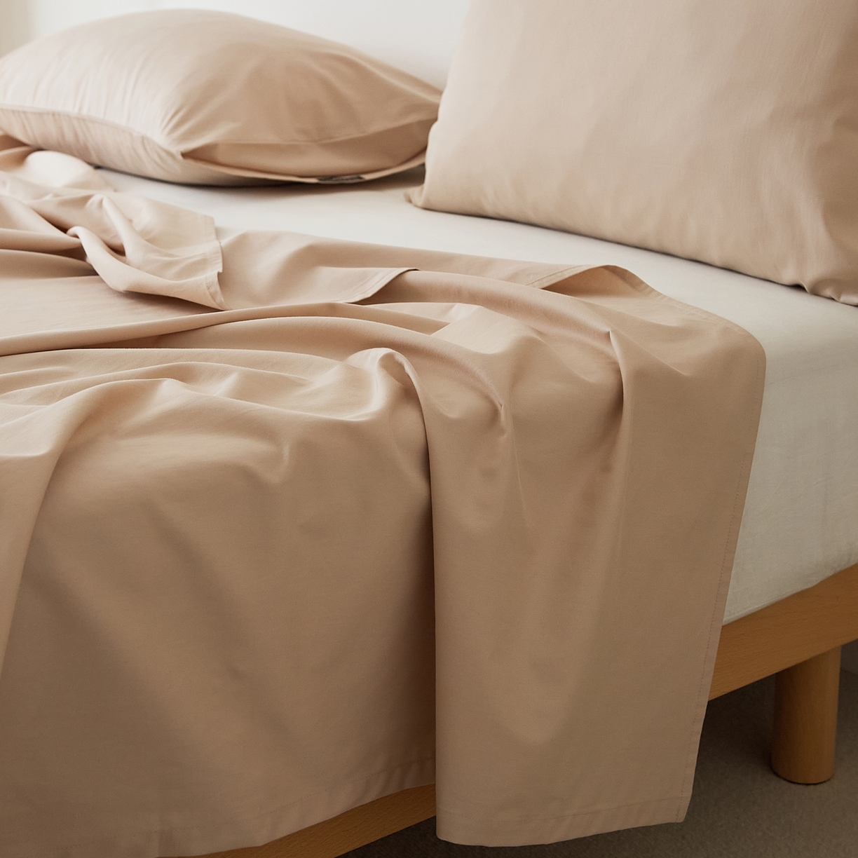 91家纺网 家纺一手货源 找家纺 EH家居 2025新款全棉磨毛纯色单床单-云栖系列 西洋灰粉