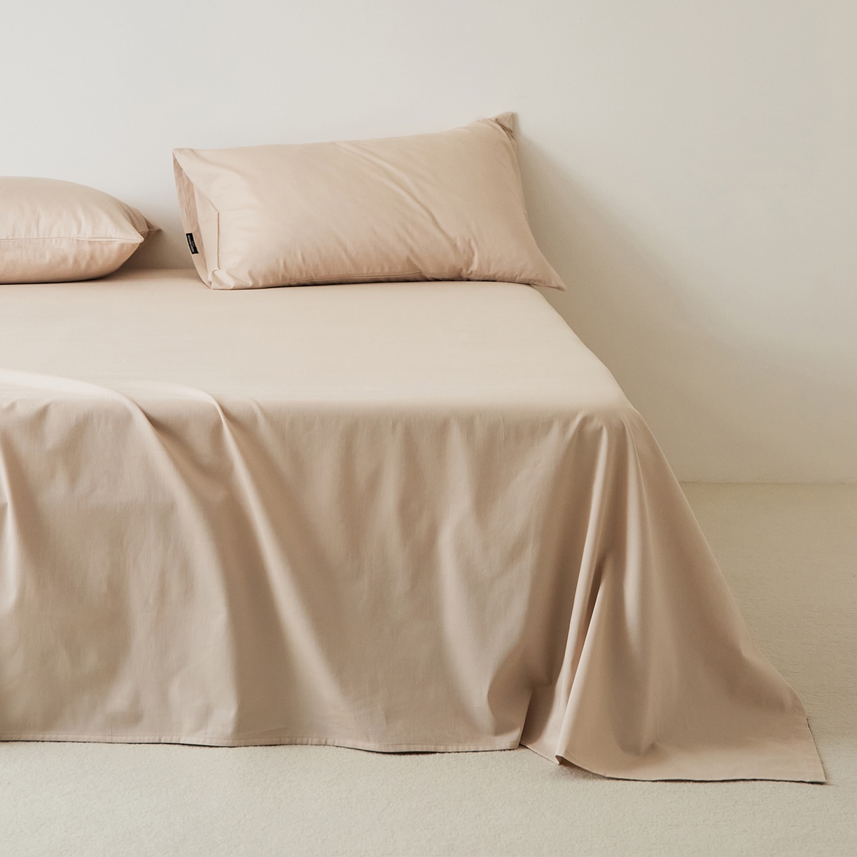 91家纺网 家纺一手货源 找家纺 EH家居 2025新款全棉磨毛纯色单床单-云栖系列 西洋灰粉