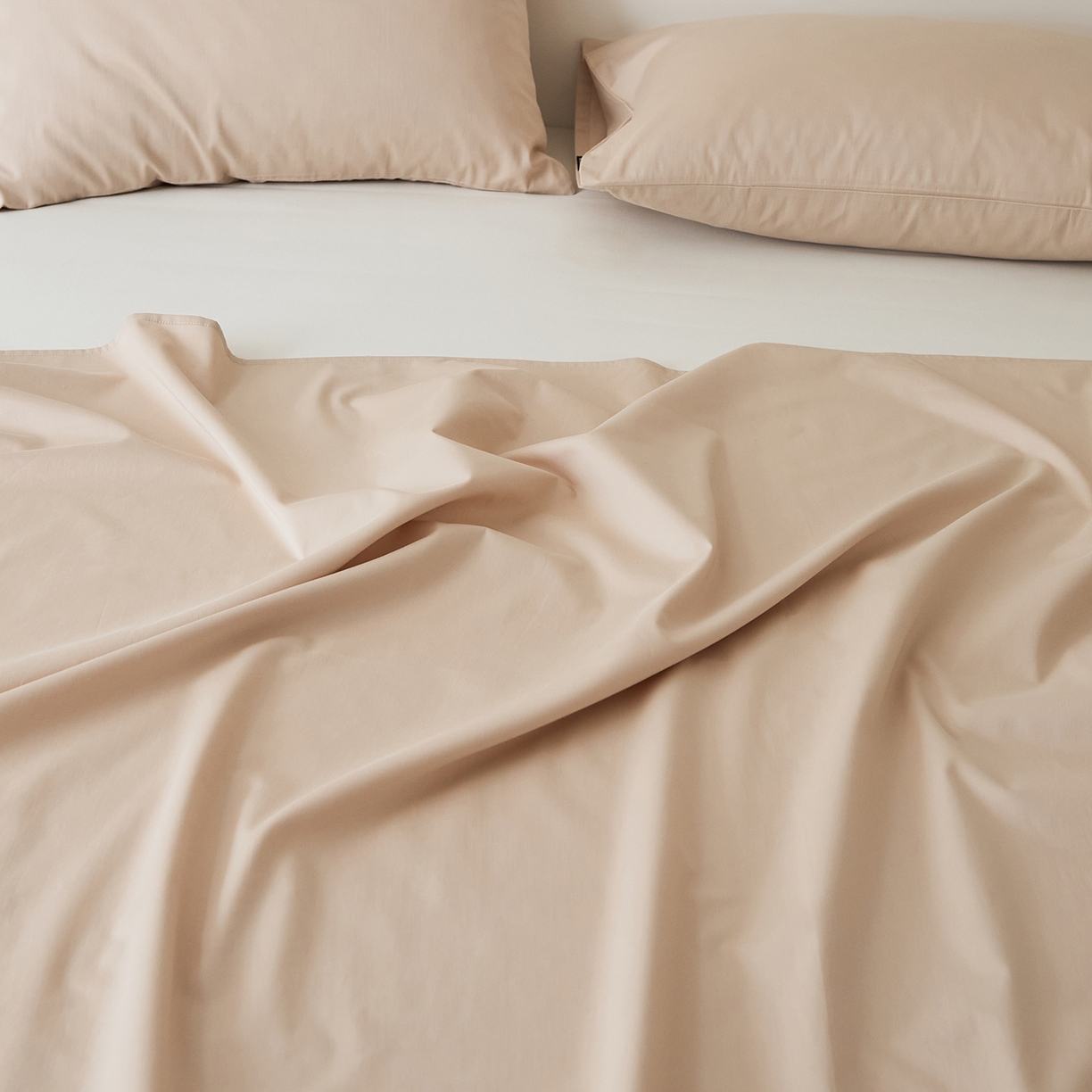 91家纺网 家纺一手货源 找家纺 EH家居 2025新款全棉磨毛纯色单床单-云栖系列 西洋灰粉